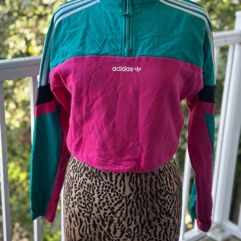 Adidas Teal and Pink Cropped Sweatshirt - Picture 6 of 10